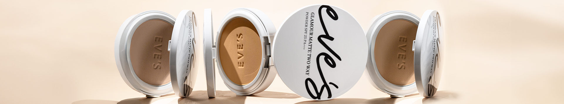 *** มี 2 สีค่ะ เบอร์ 1 และ 3 เลือกสี แจ้งส่งทางข้อความนะค่ะ *** EVE'S GLAMOUR MATTE TWO WAY POWDER SPF 25 PA+++  แป้งอีฟส์ สูตรคุมมัน 100% ปกปิด บางเบา